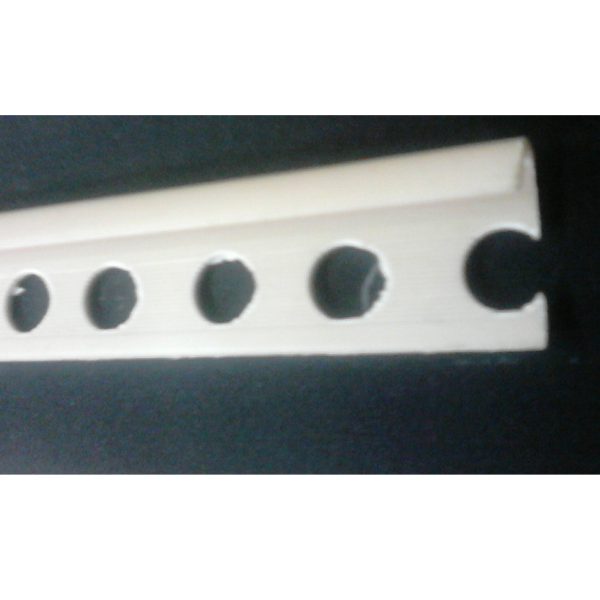 PROFIL PVC CLASSIC 10.5 MARFIL 2600 MM
